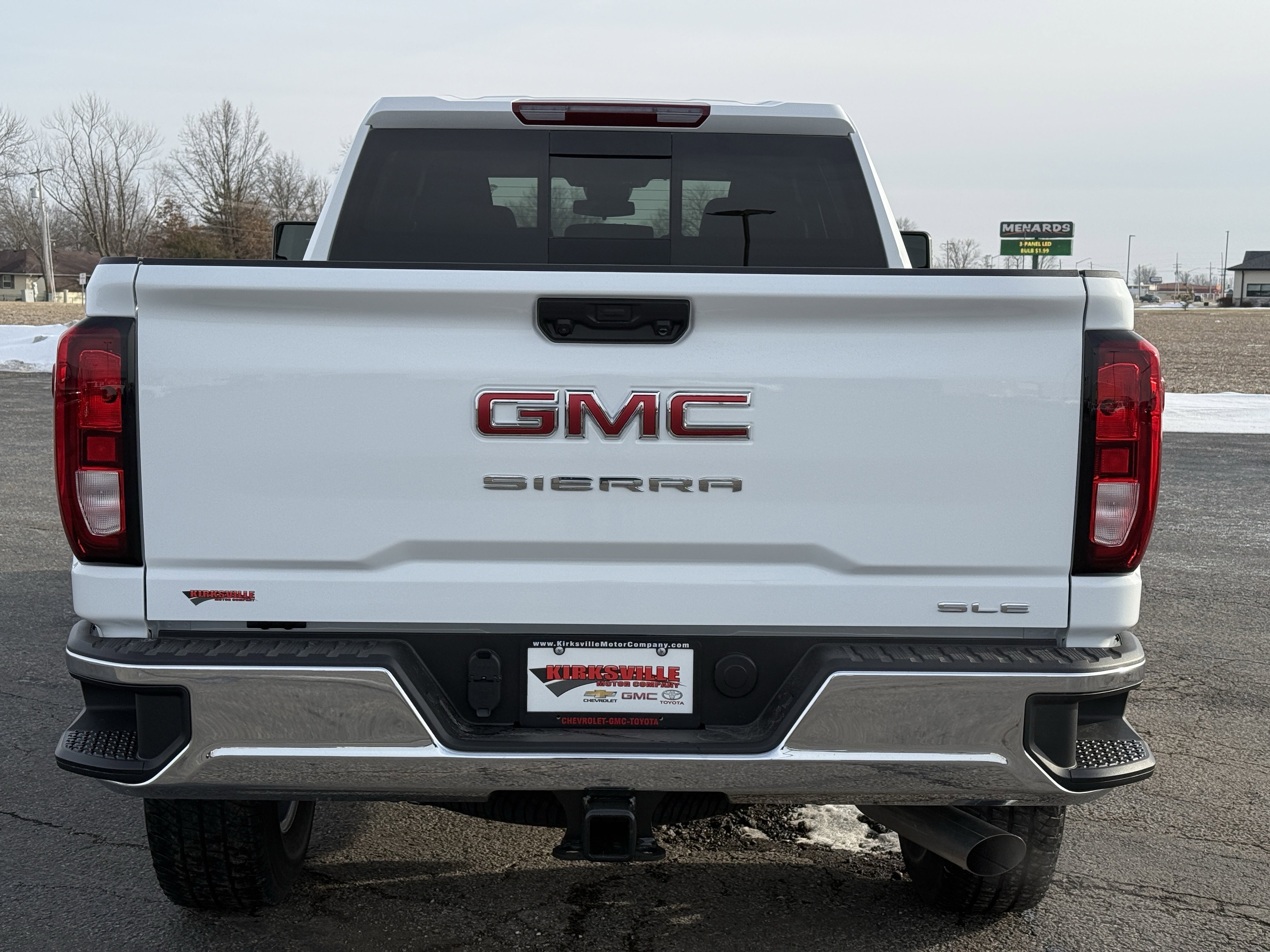 New 2026 GMC Sierra 2500 SLE w/ SLE Value Package; image 4