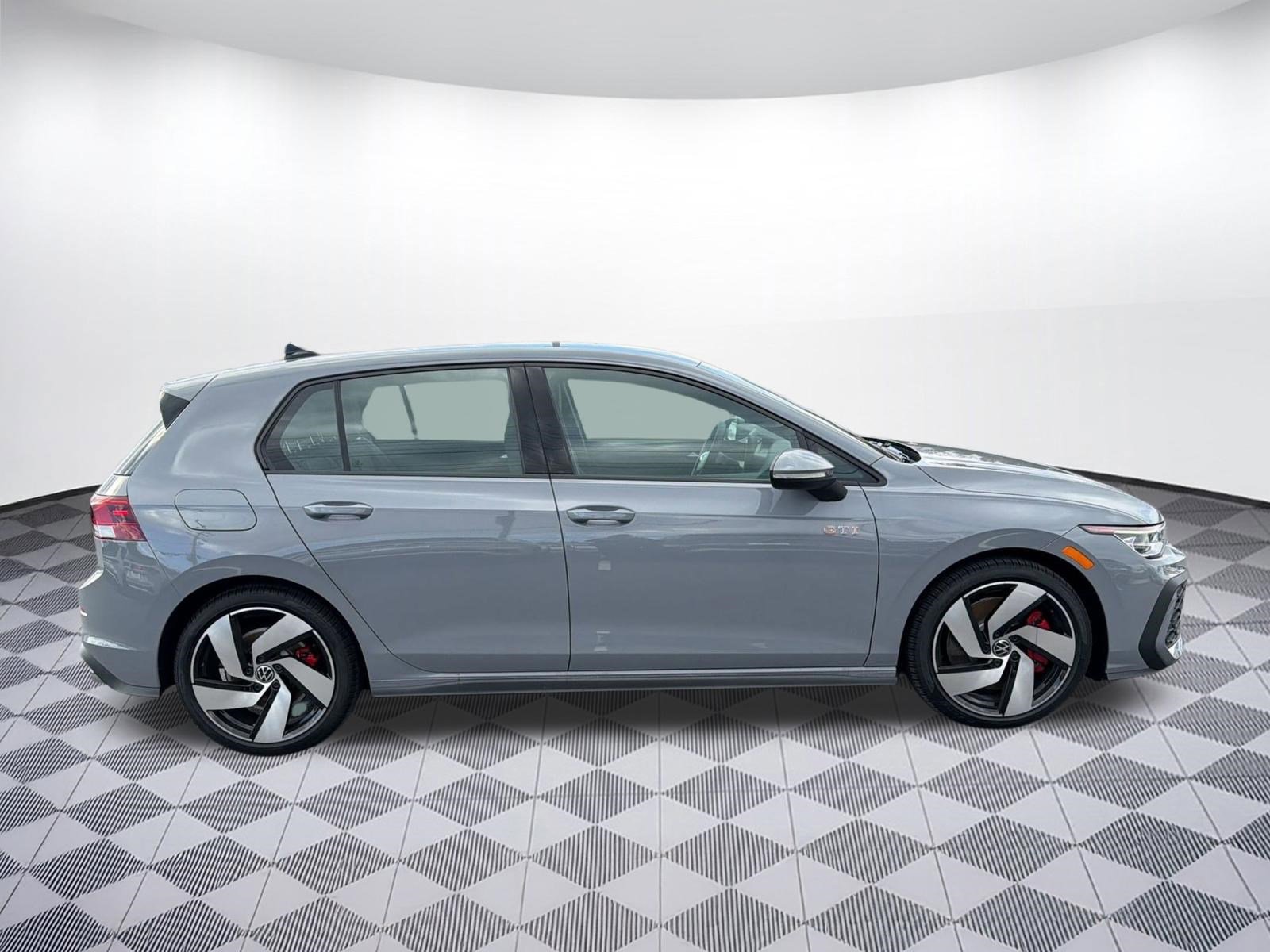 New 2026 Volkswagen Golf S image 8