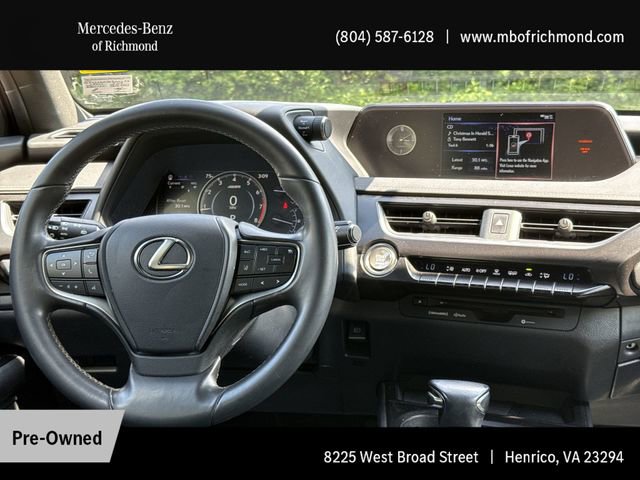 Used 2019 Lexus UX 200 w/ Accessory Package FWD image 17