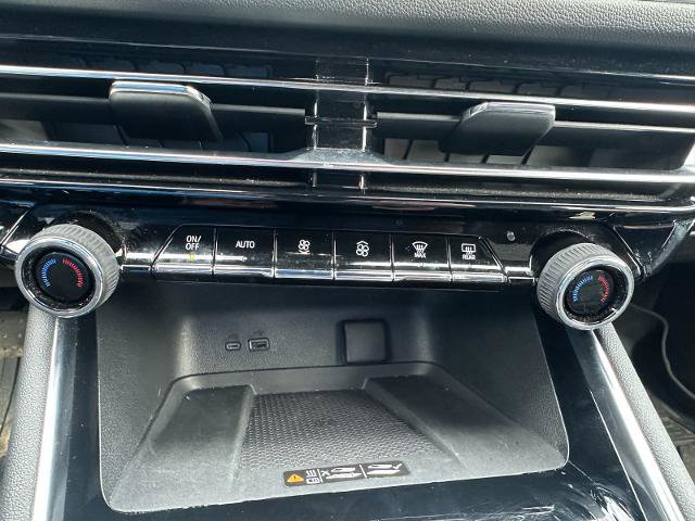 Used 2024 Chevrolet Traverse LT image 34