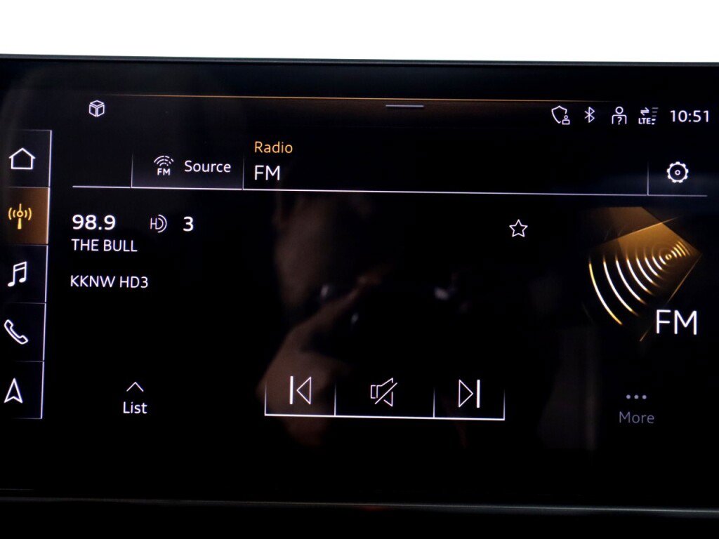 Used 2020 Audi A4 2.0T Premium Plus w/ Premium Plus Package image 16