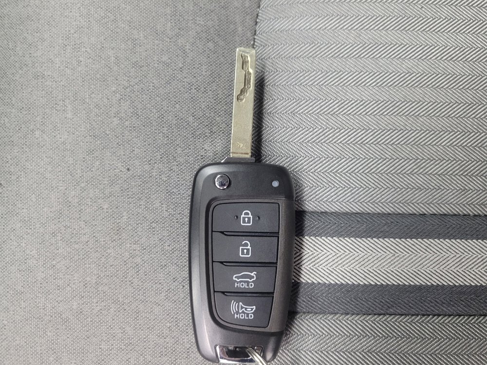 Used 2020 Hyundai Sonata SE w/ Cargo Package image 32