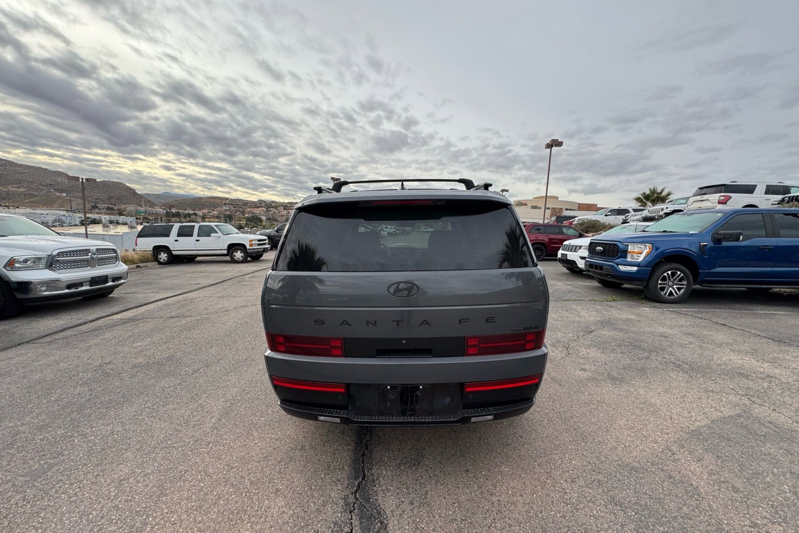 Used 2025 Hyundai Santa Fe Calligraphy image 4
