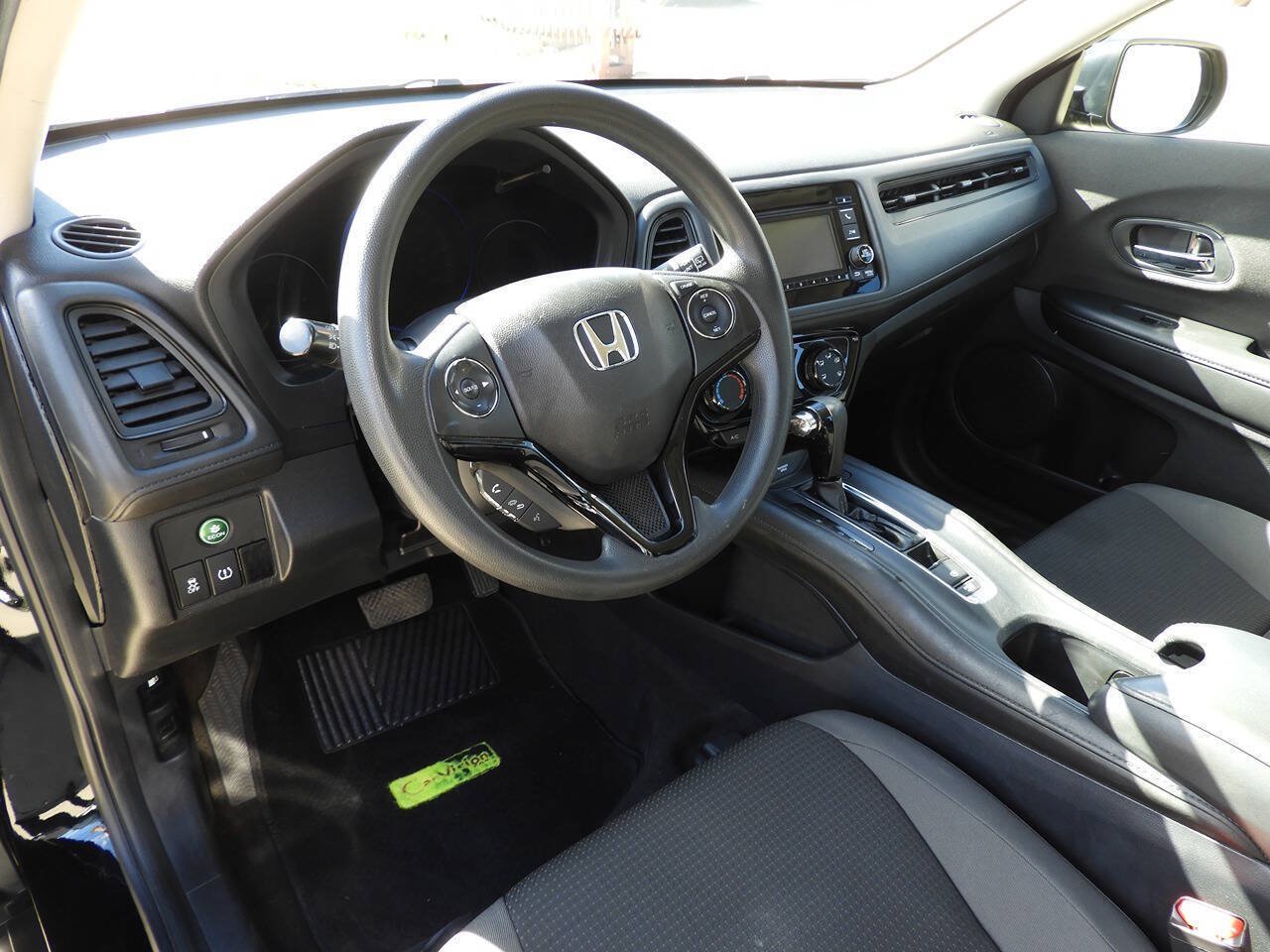 Used 2020 Honda HR-V LX image 19