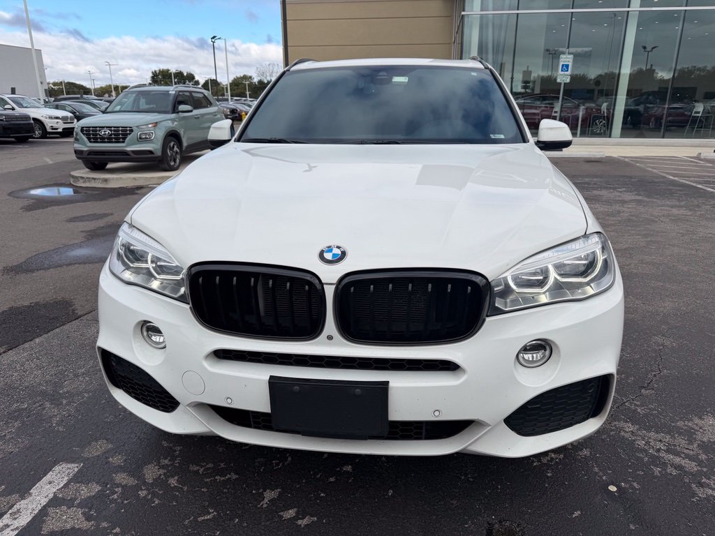 Used 2017 BMW X5 xDrive50i AWD/4WD image 2