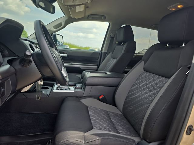 Used 2018 Toyota Tundra SR5 w/ TRD Off Road Package image 14