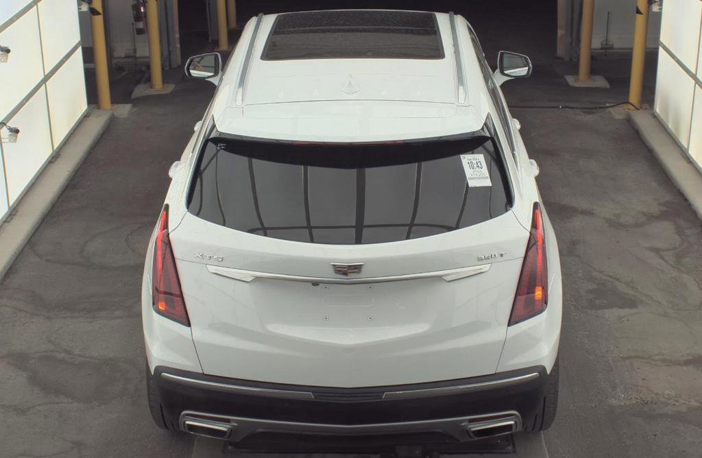 Used 2024 Cadillac XT5 Premium Luxury image 4