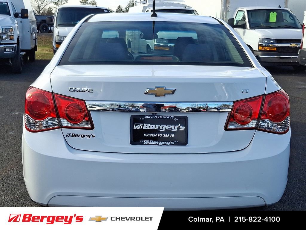 Certified 2014 Chevrolet Cruze LT w/ Technology Package image 5