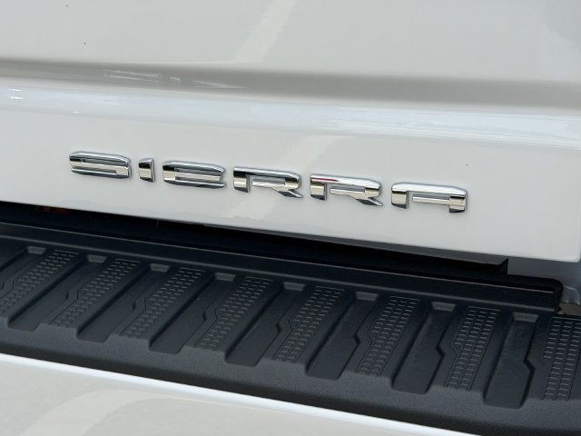 Certified 2025 GMC Sierra 2500 Denali w/ Denali Reserve Package AWD/4WD image 10