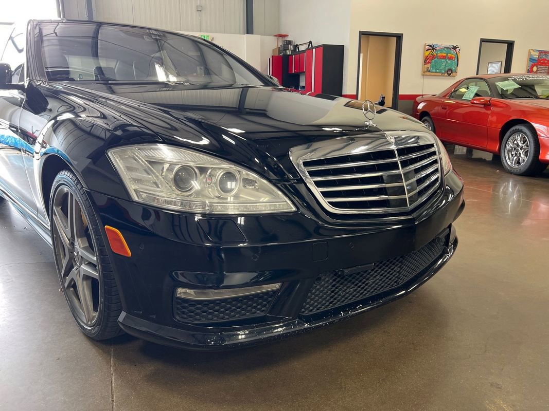 Used 2011 Mercedes-Benz S 63 AMG image 48