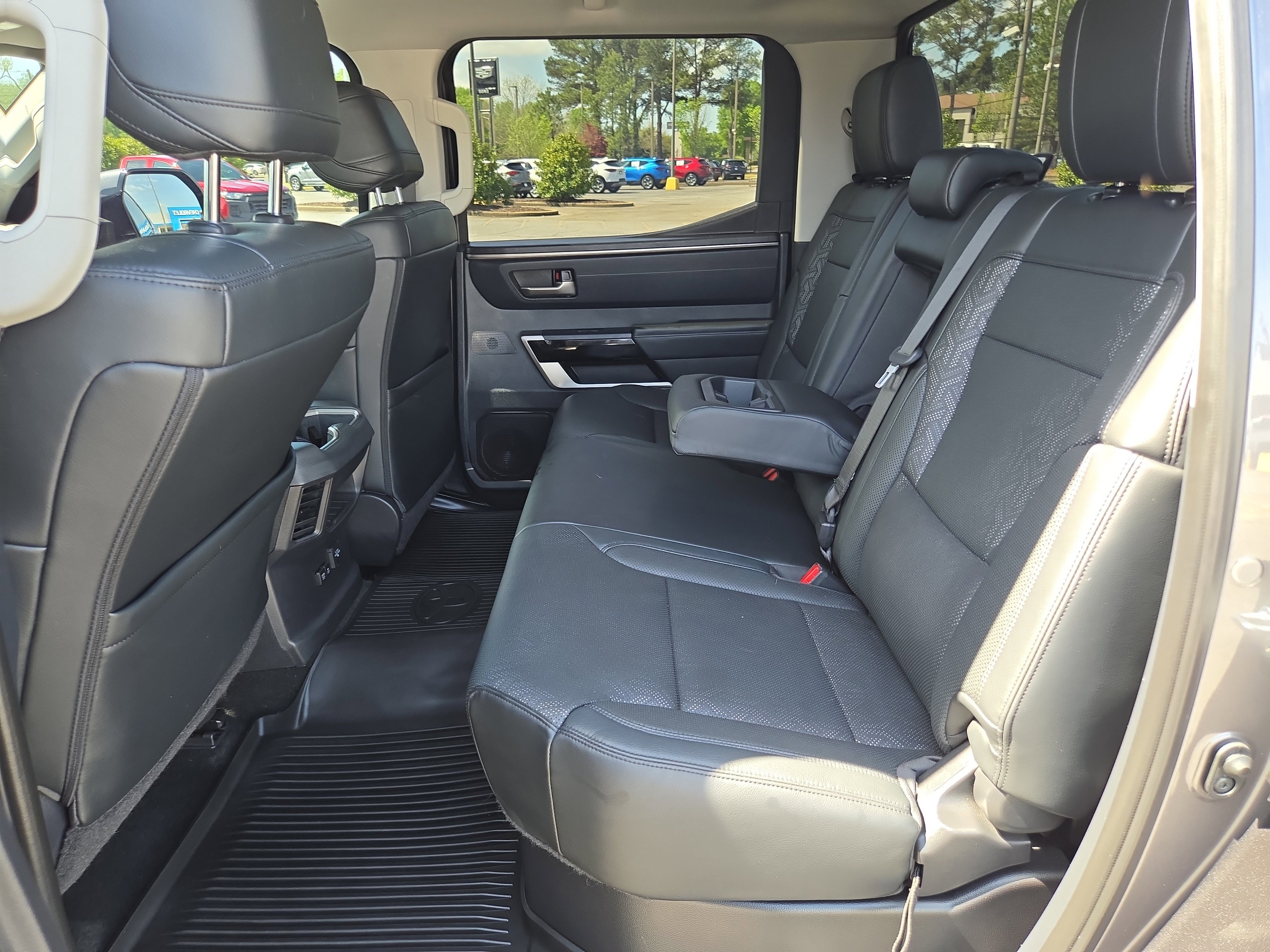 Used 2022 Toyota Tundra Limited image 19