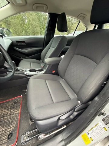 Used 2024 Toyota Corolla LE FWD image 14