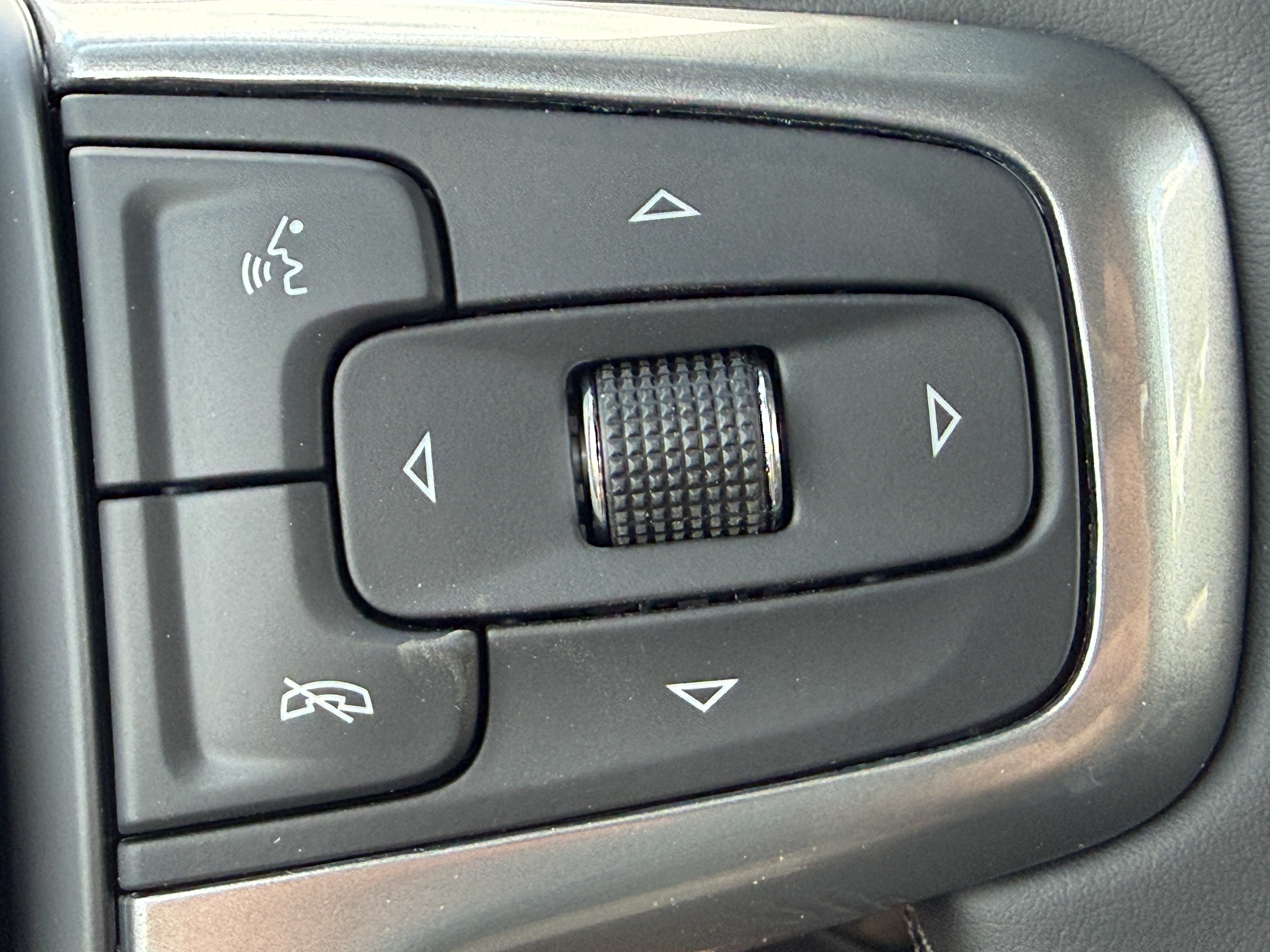 New 2026 Chevrolet Silverado 3500 LT AWD/4WD image 28