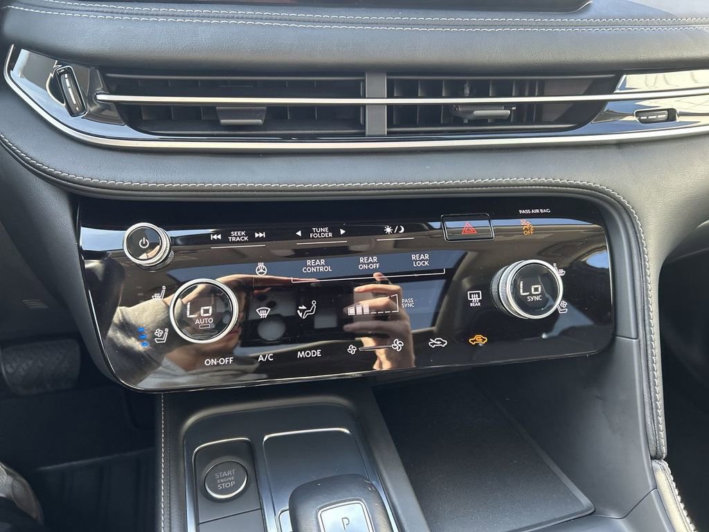 Certified 2022 INFINITI QX60 Luxe w/ Cargo Package image 21