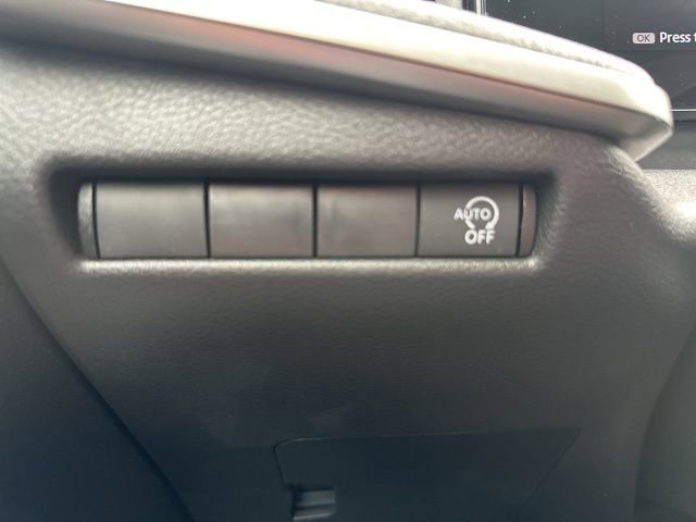 New 2026 Nissan Kicks SV w/ SV Premium Package FWD image 11