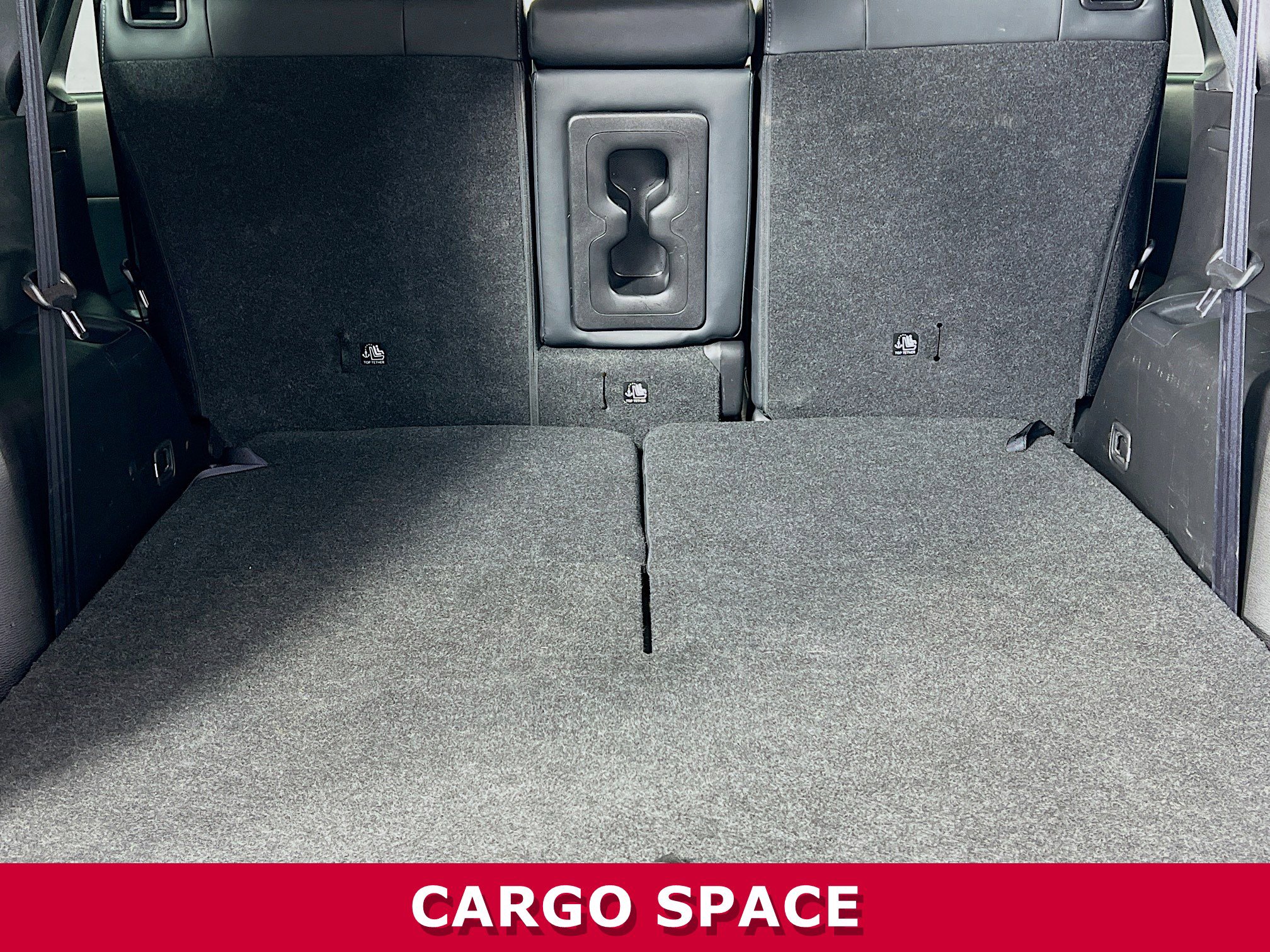 Used 2023 Mitsubishi Outlander SE image 25