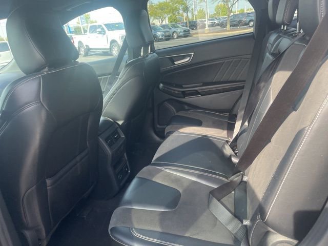 Used 2022 Ford Edge ST w/ Equipment Group 401A image 16