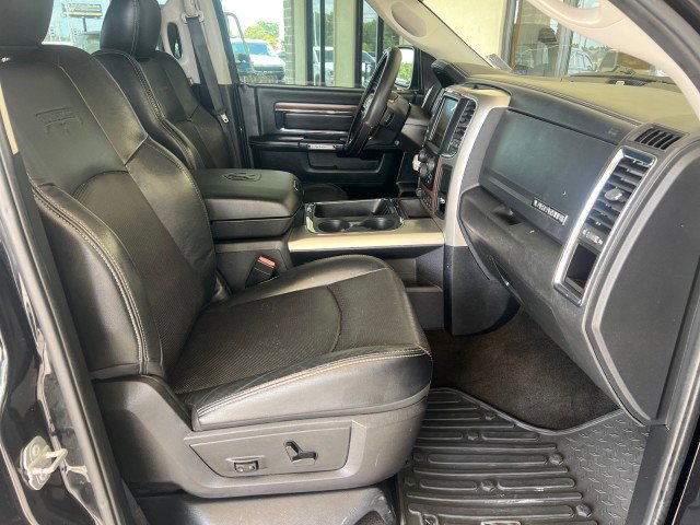 Used 2016 RAM 1500 Laramie w/ Convenience Group image 21