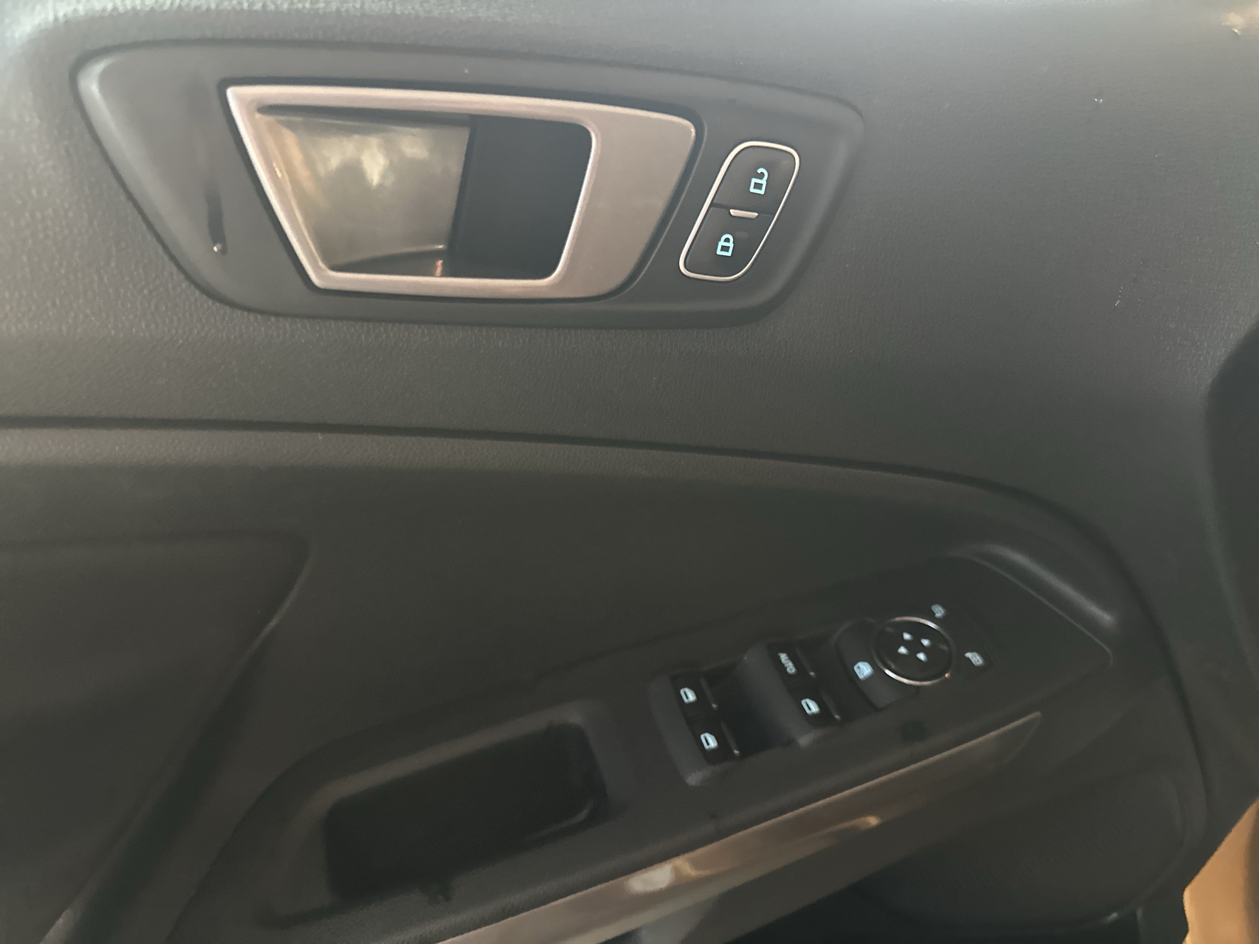 Used 2021 Ford EcoSport SE w/ SE Convenience Package AWD/4WD image 13