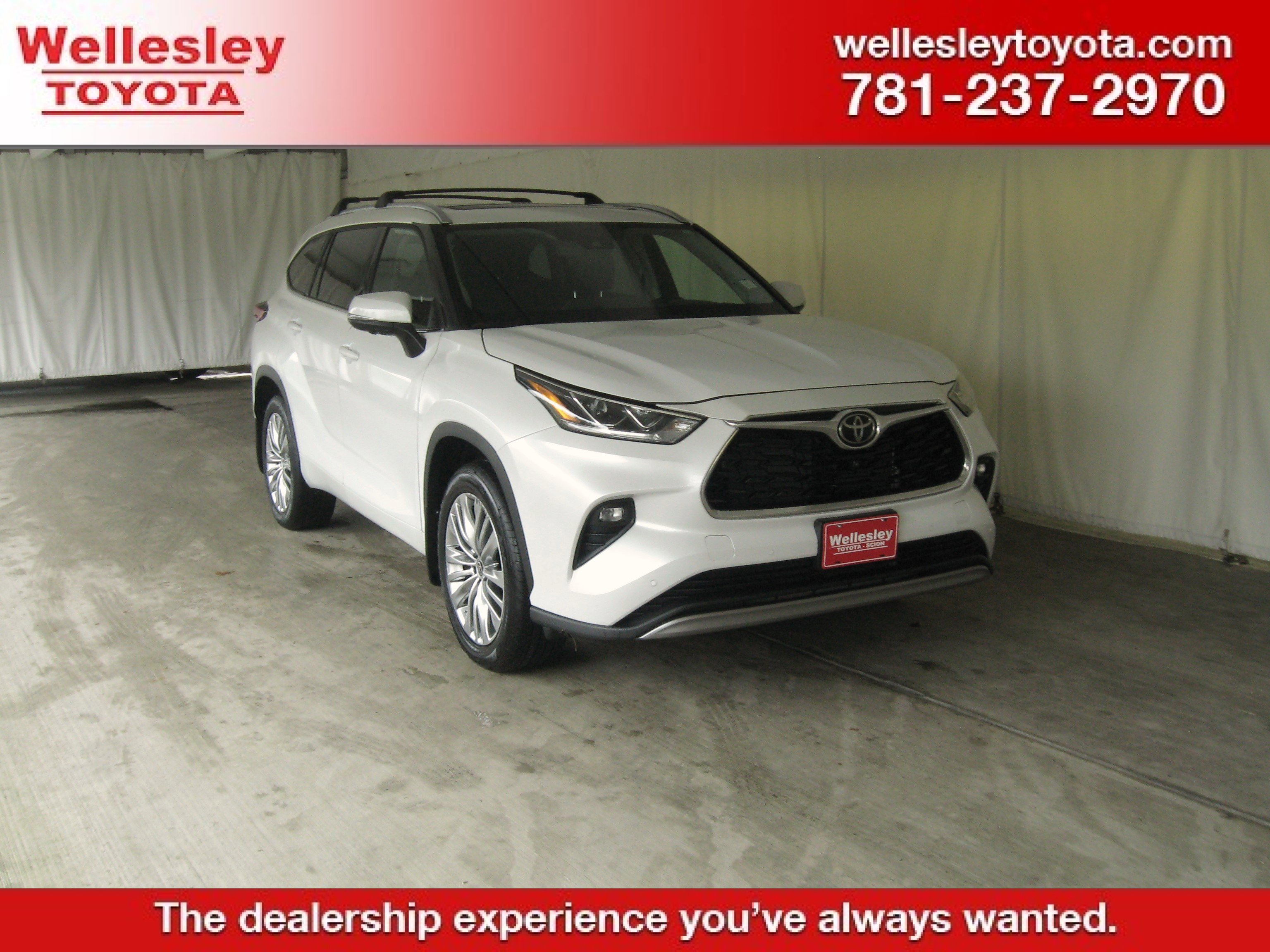 Used 2023 Toyota Highlander Platinum