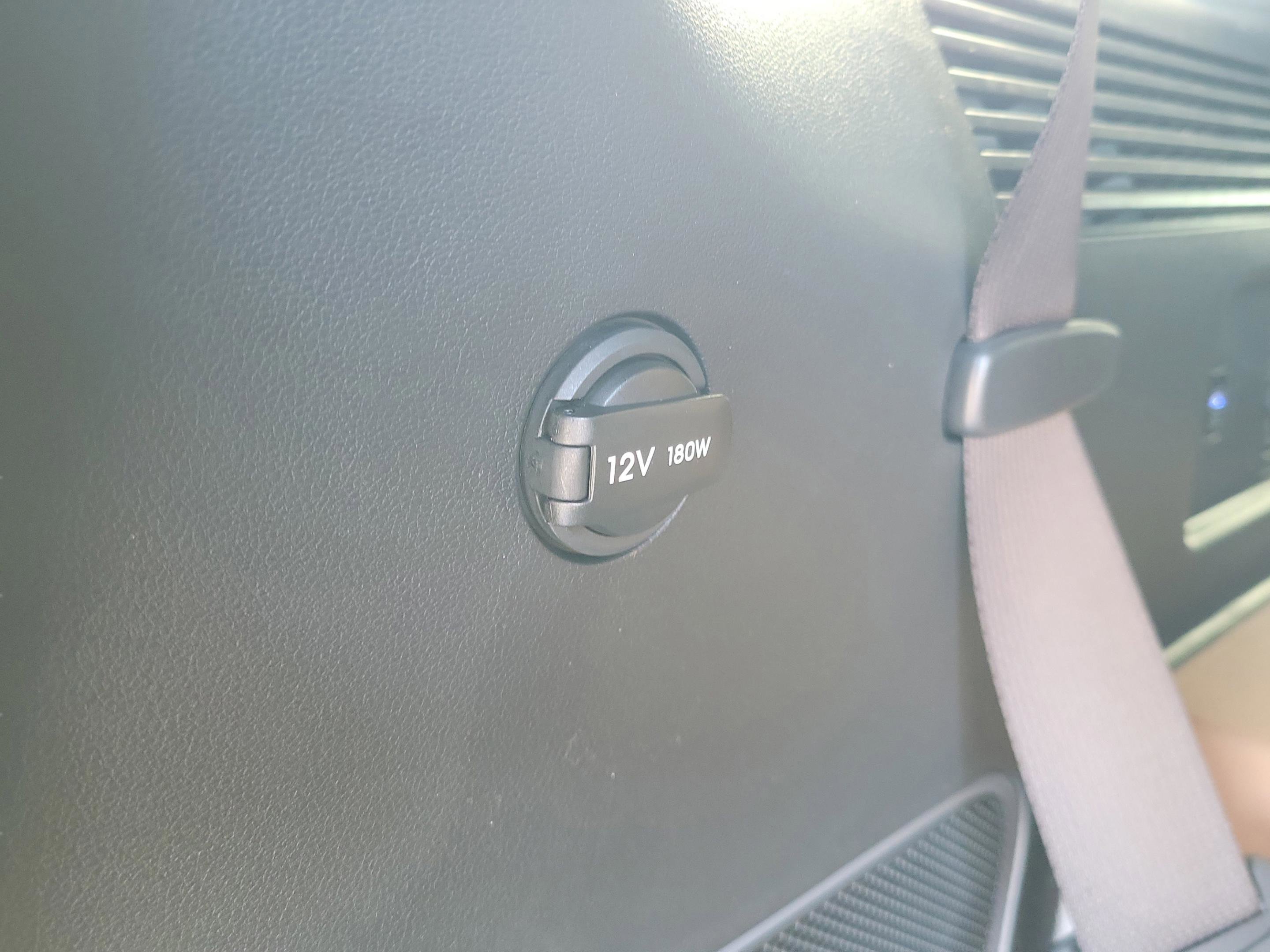 New 2026 Hyundai Santa Fe Limited image 9