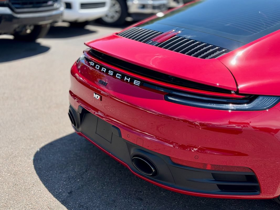 Used 2024 Porsche 911 Carrera RWD image 27
