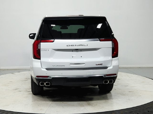 Used 2025 GMC Yukon Denali RWD image 7