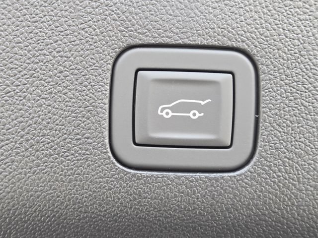 New 2026 GMC Yukon XL Denali w/ Denali Reserve Package AWD/4WD image 24