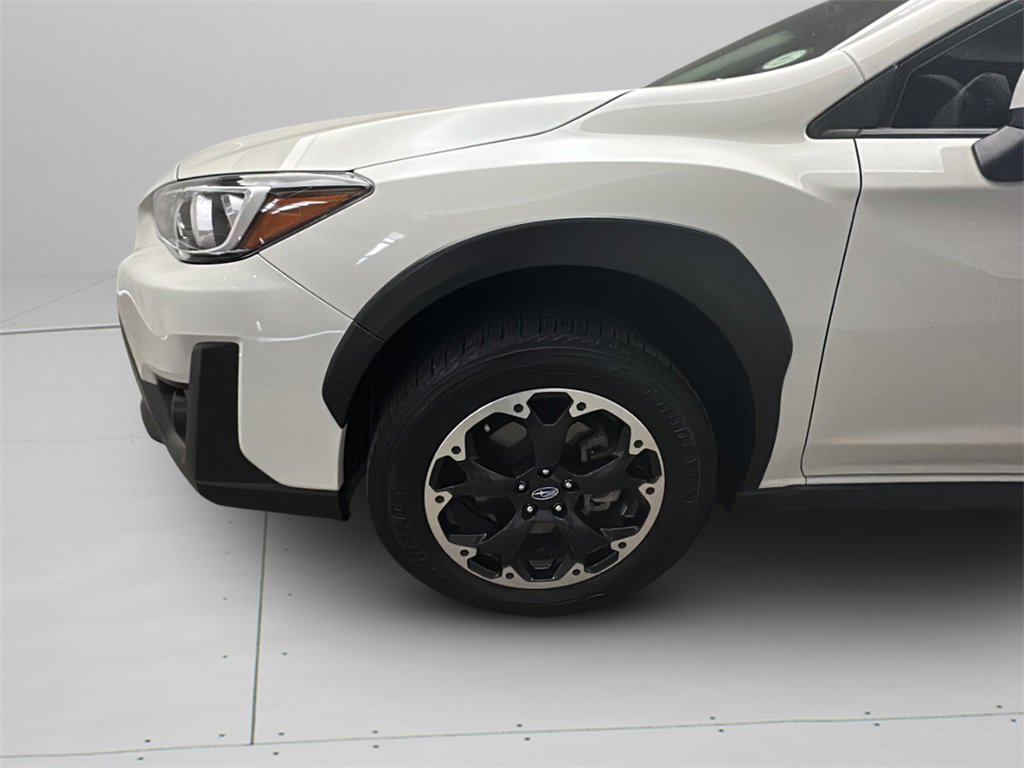 Used 2021 Subaru Crosstrek 2.0i Premium image 3