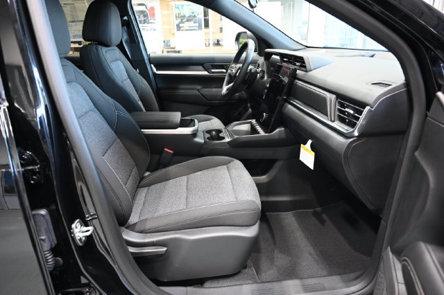 New 2027 GMC Terrain Elevation w/ Black Edition FWD image 10