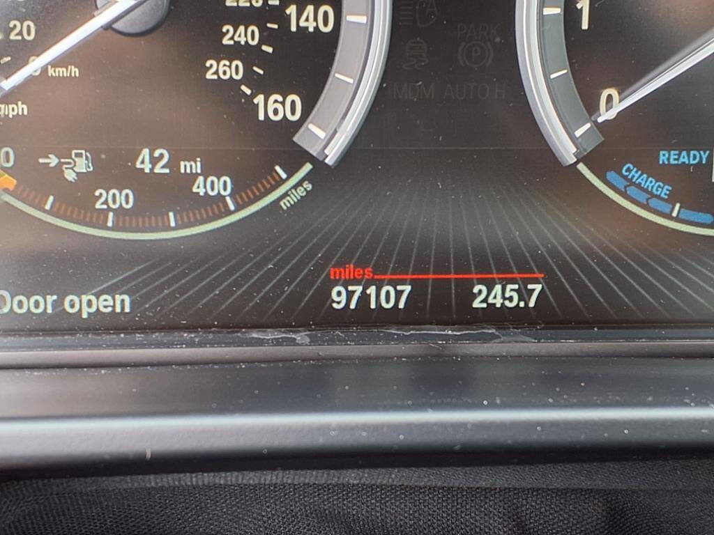 Used 2016 BMW X5 xDrive40e image 30