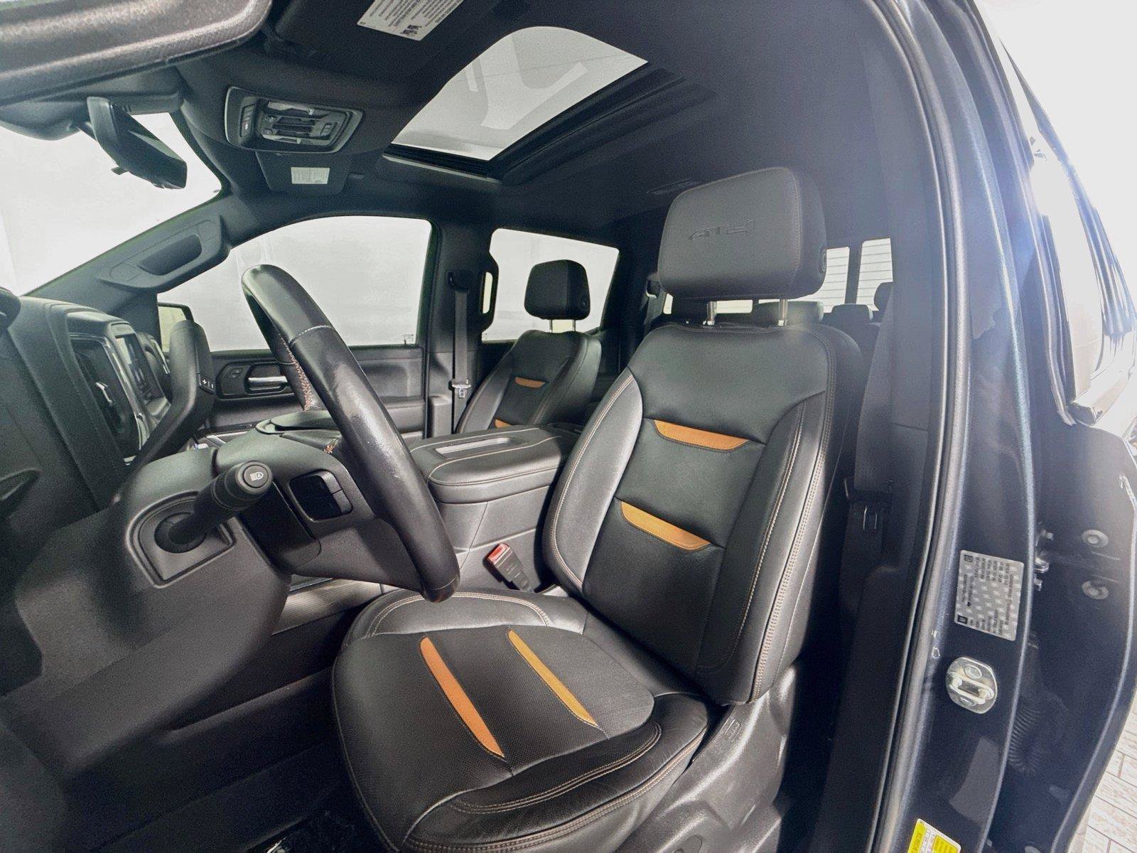 Used 2019 GMC Sierra 1500 AT4 w/ AT4 Premium Package AWD/4WD image 9