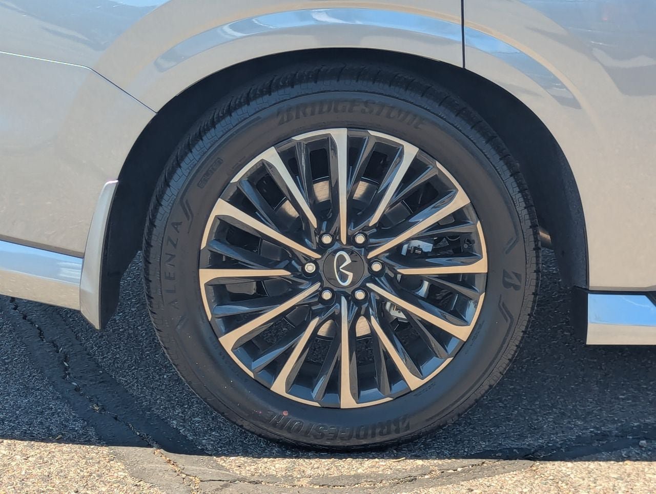 New 2027 INFINITI QX80 Autograph w/ Premium Cargo Package AWD/4WD image 9