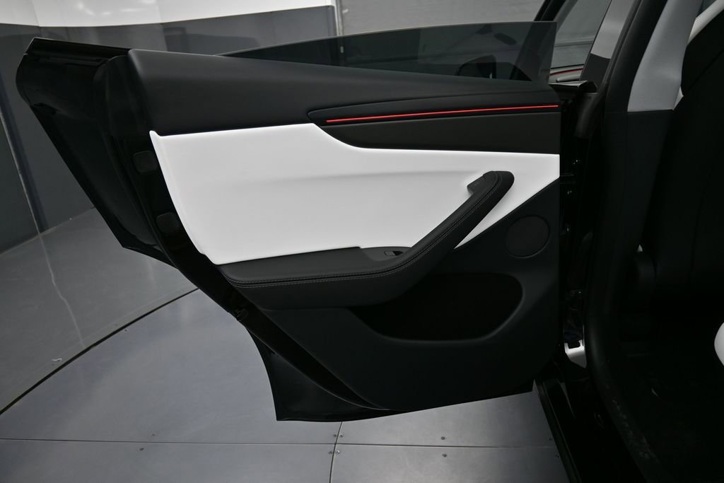 Used 2026 Tesla Model Y Performance AWD/4WD image 20