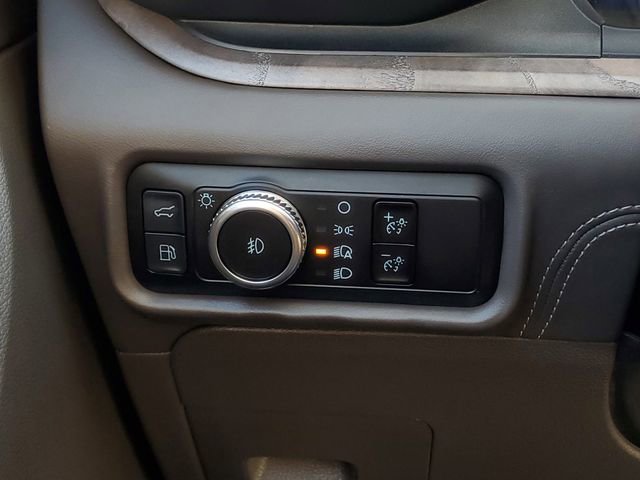 Certified 2023 Ford Explorer Platinum w/ Technology Package image 15