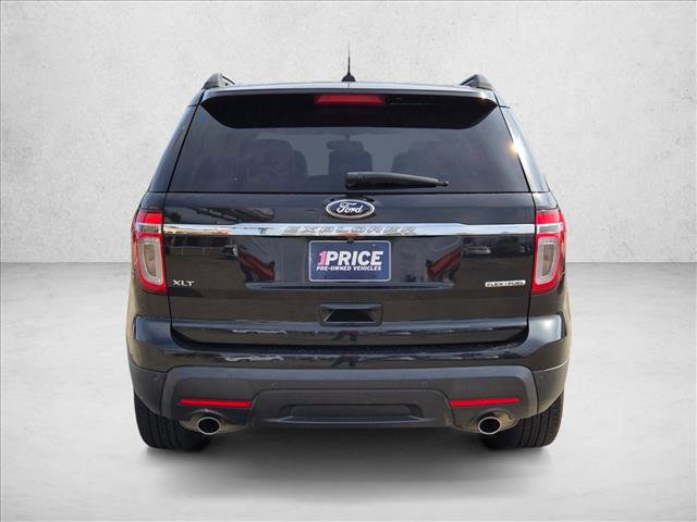 Used 2015 Ford Explorer XLT w/ Equipment Group 202B image 7
