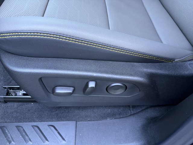 New 2026 Chevrolet Colorado ZR2 w/ ZR2 Bison Edition AWD/4WD image 17