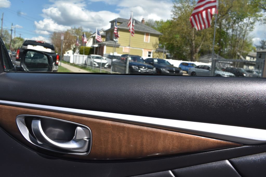 Used 2014 INFINITI Q50 Premium w/ Navigation Package image 22