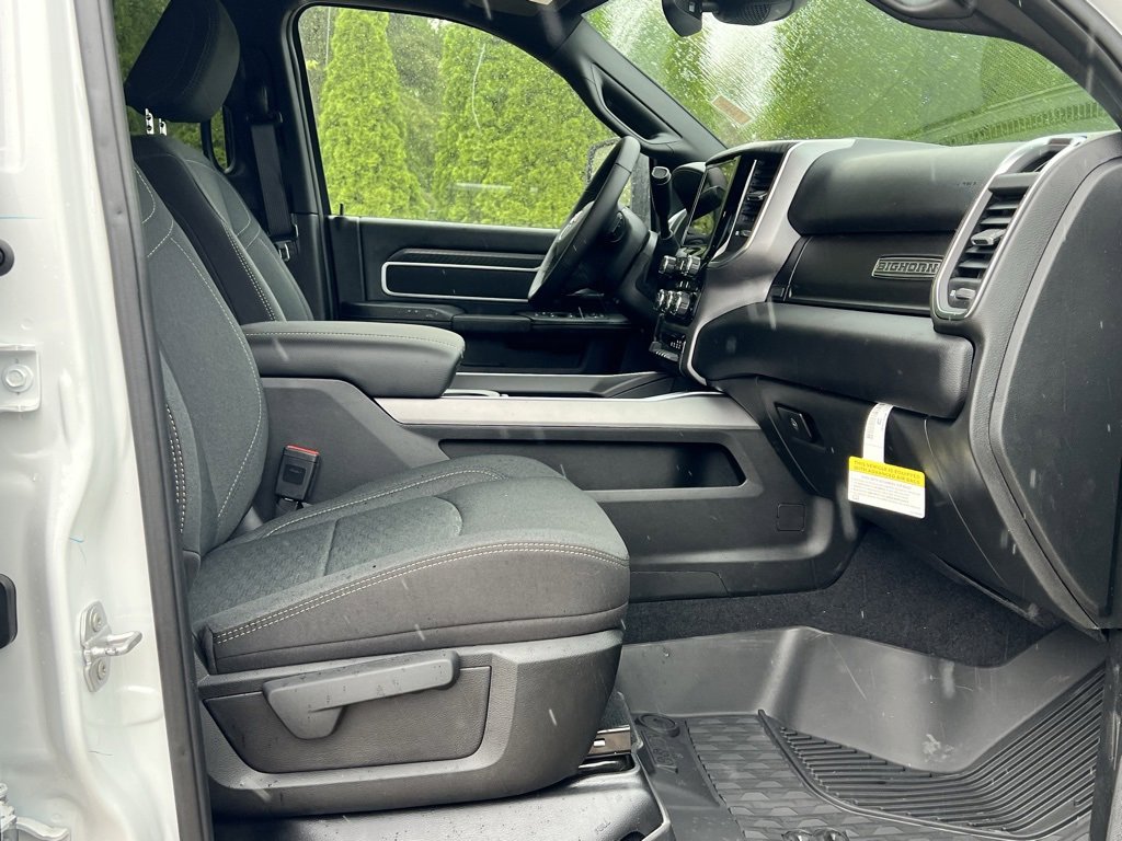 New 2025 RAM 2500 Big Horn image 32