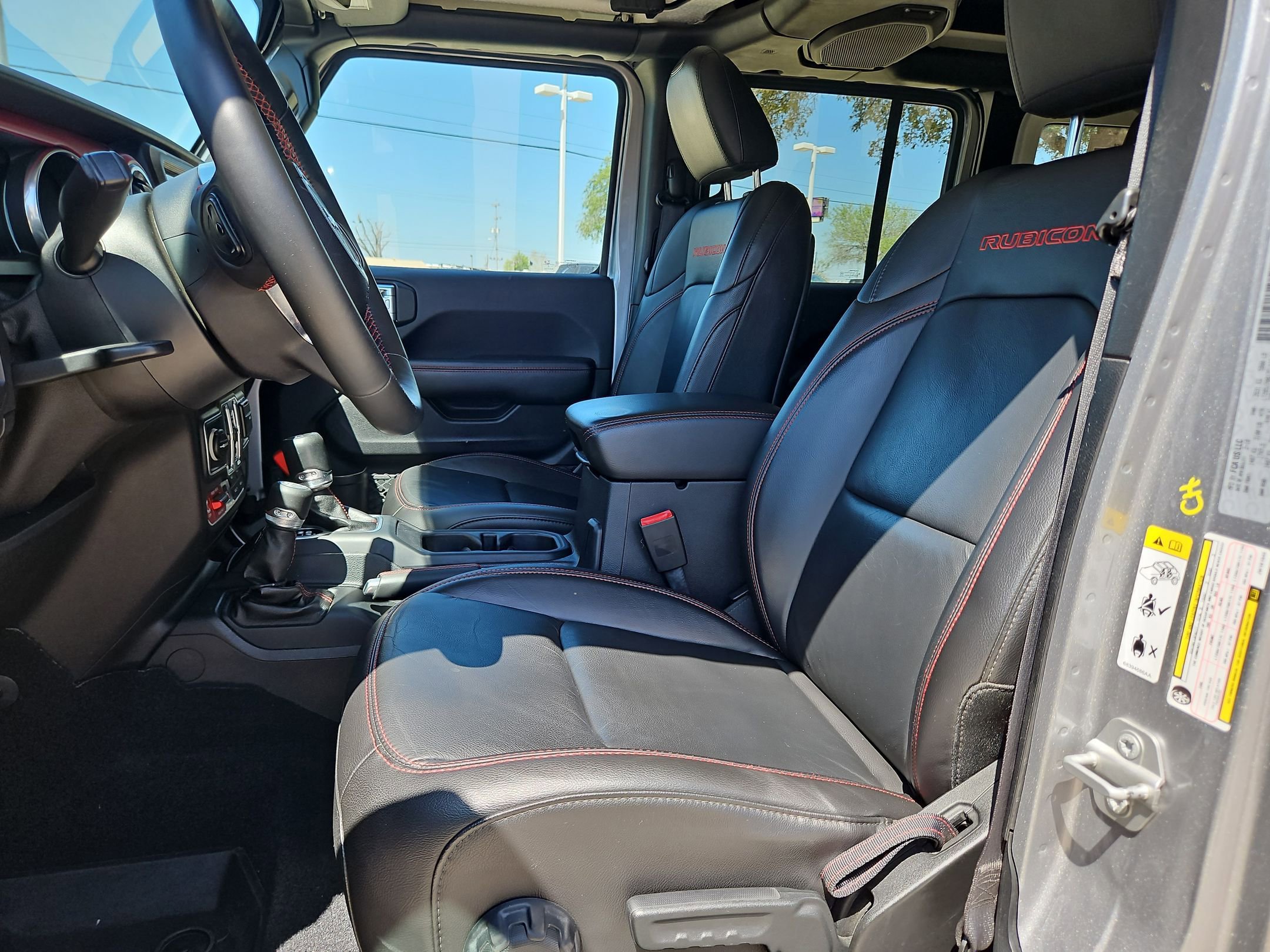 Used 2018 Jeep Wrangler Unlimited Rubicon image 9