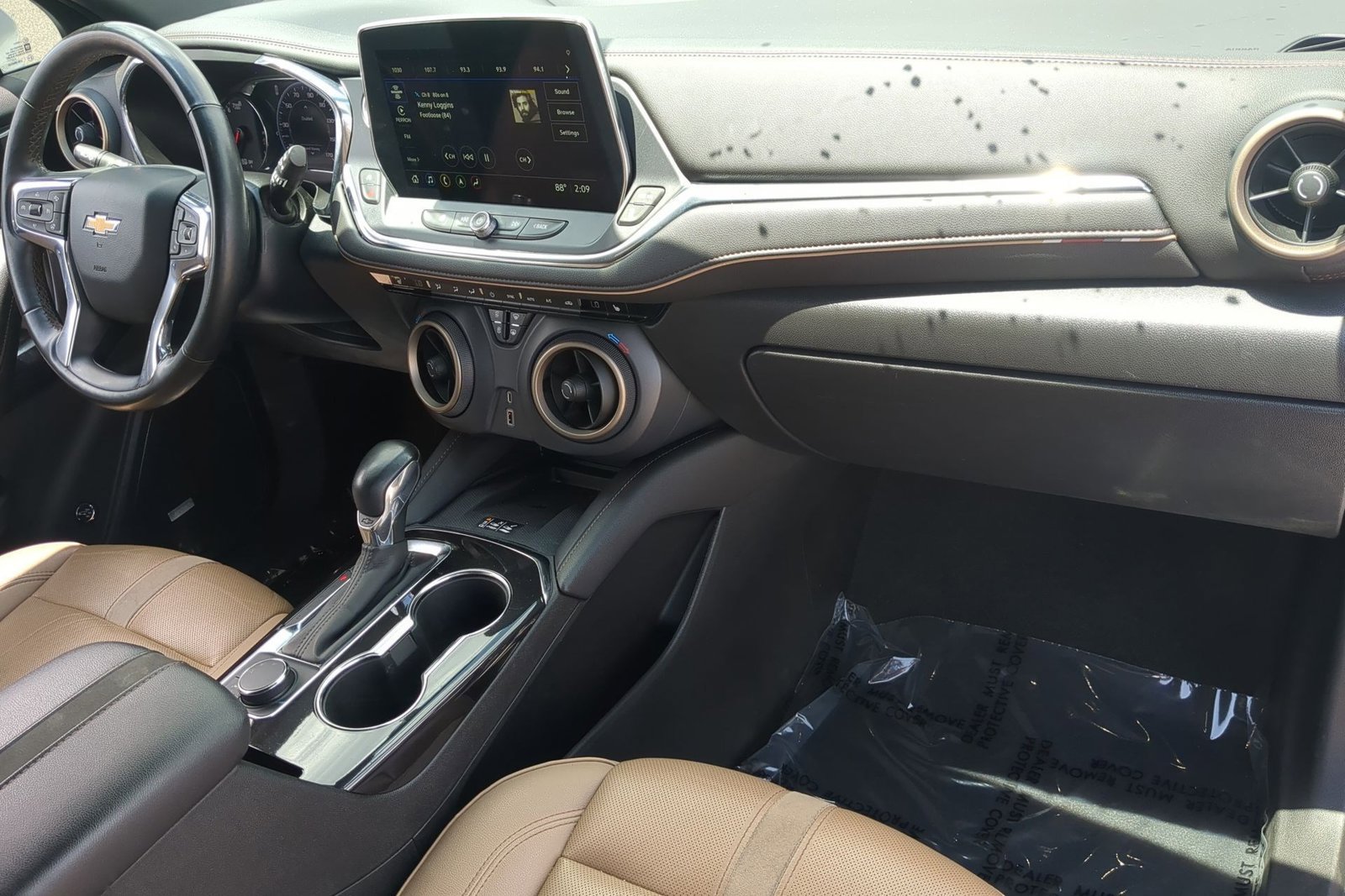 Used 2023 Chevrolet Blazer Premier FWD image 28