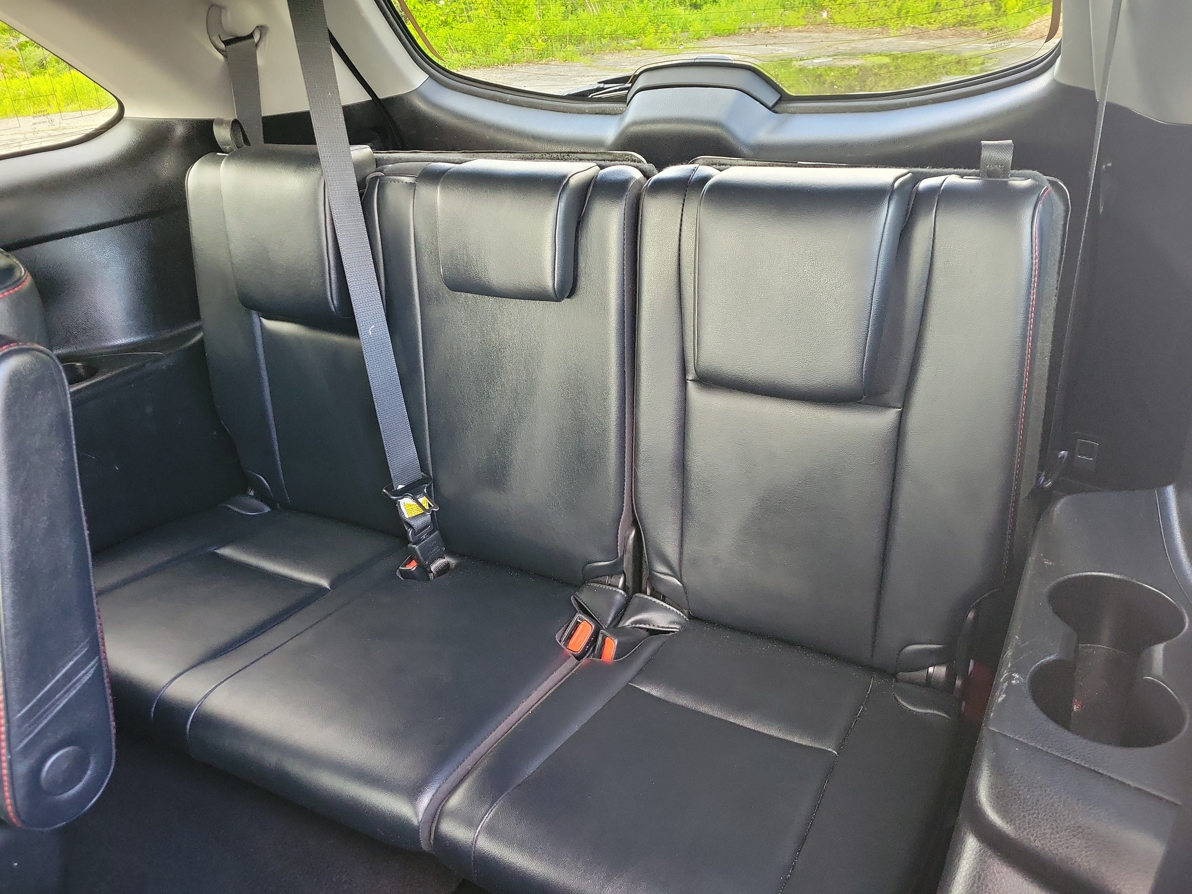 Used 2019 Toyota Highlander SE AWD/4WD image 17