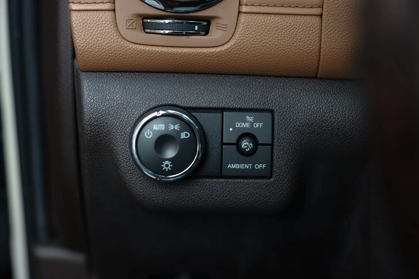 Used 2014 Buick Enclave Leather FWD image 48
