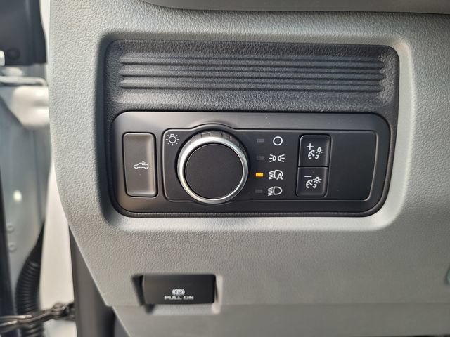 New 2026 Ford F250 XL RWD image 8