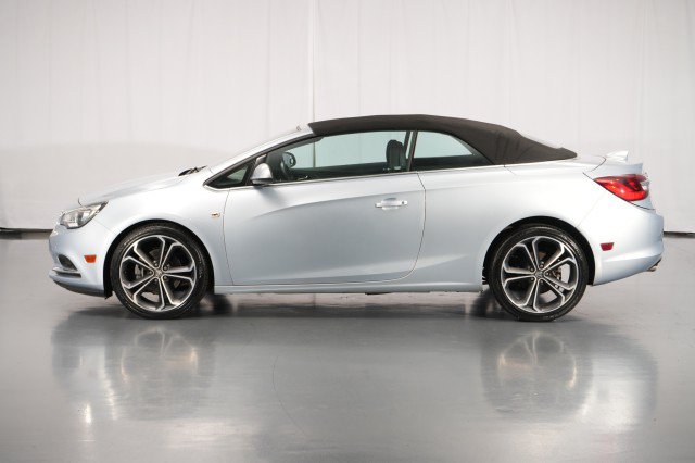 Used 2017 Buick Cascada Premium FWD image 3