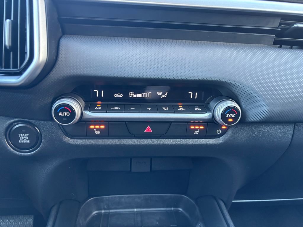 Used 2025 MAZDA CX-50 AWD 2.5 S w/ Cargo Package image 36