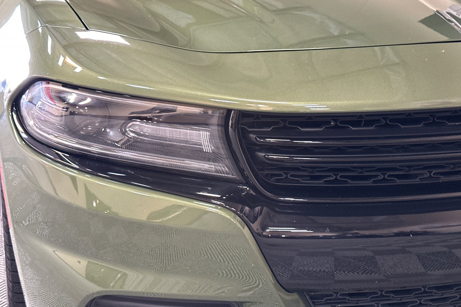 Used 2019 Dodge Charger SXT w/ Plus Group RWD image 44
