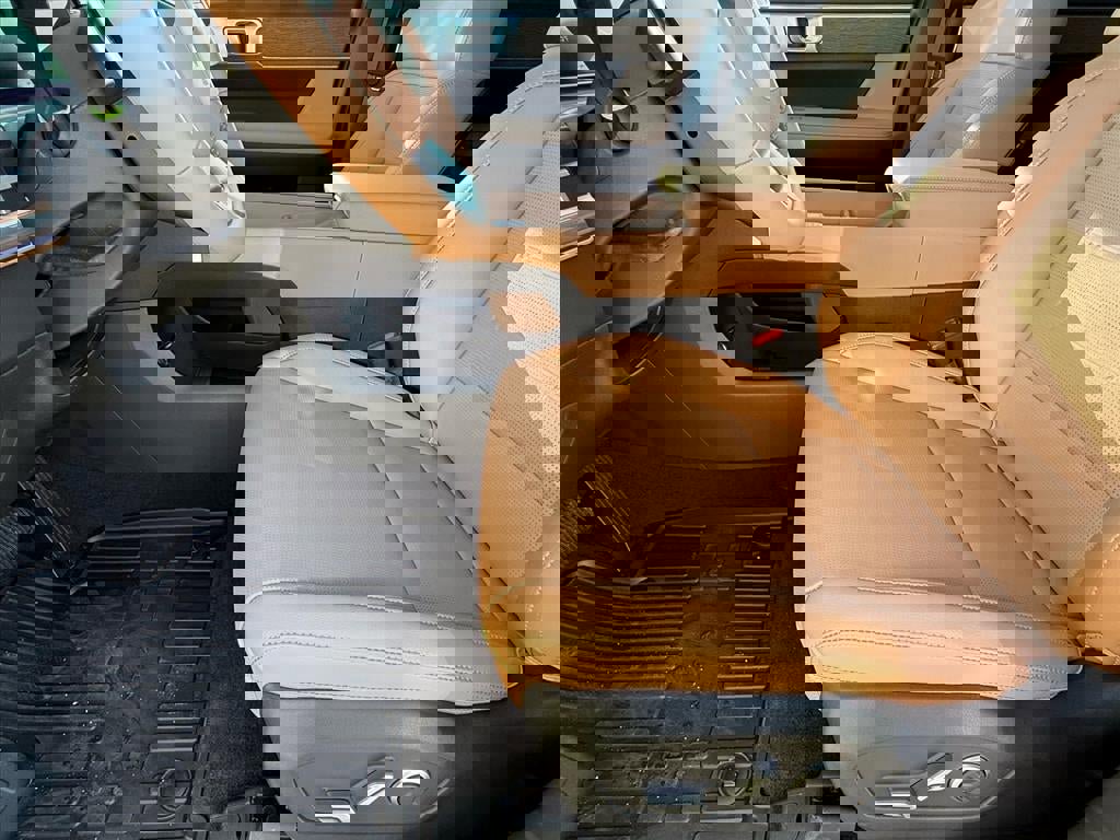 New 2026 Hyundai Santa Fe Limited AWD/4WD image 13