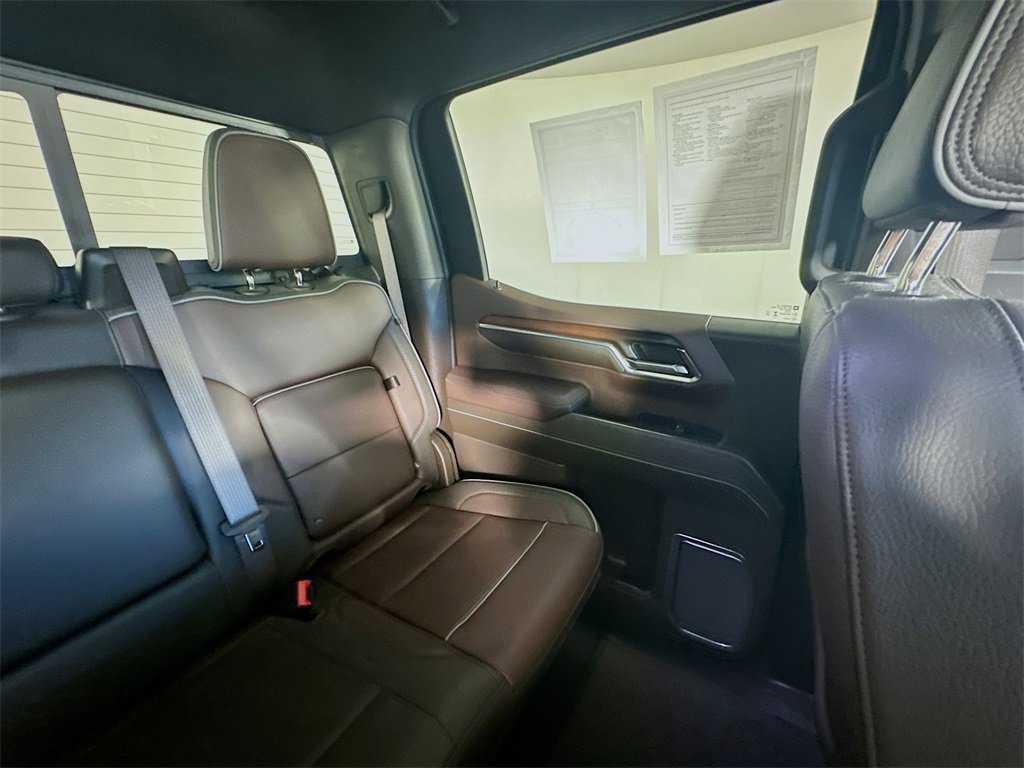 Used 2024 GMC Sierra 1500 Denali w/ Technology Package image 14
