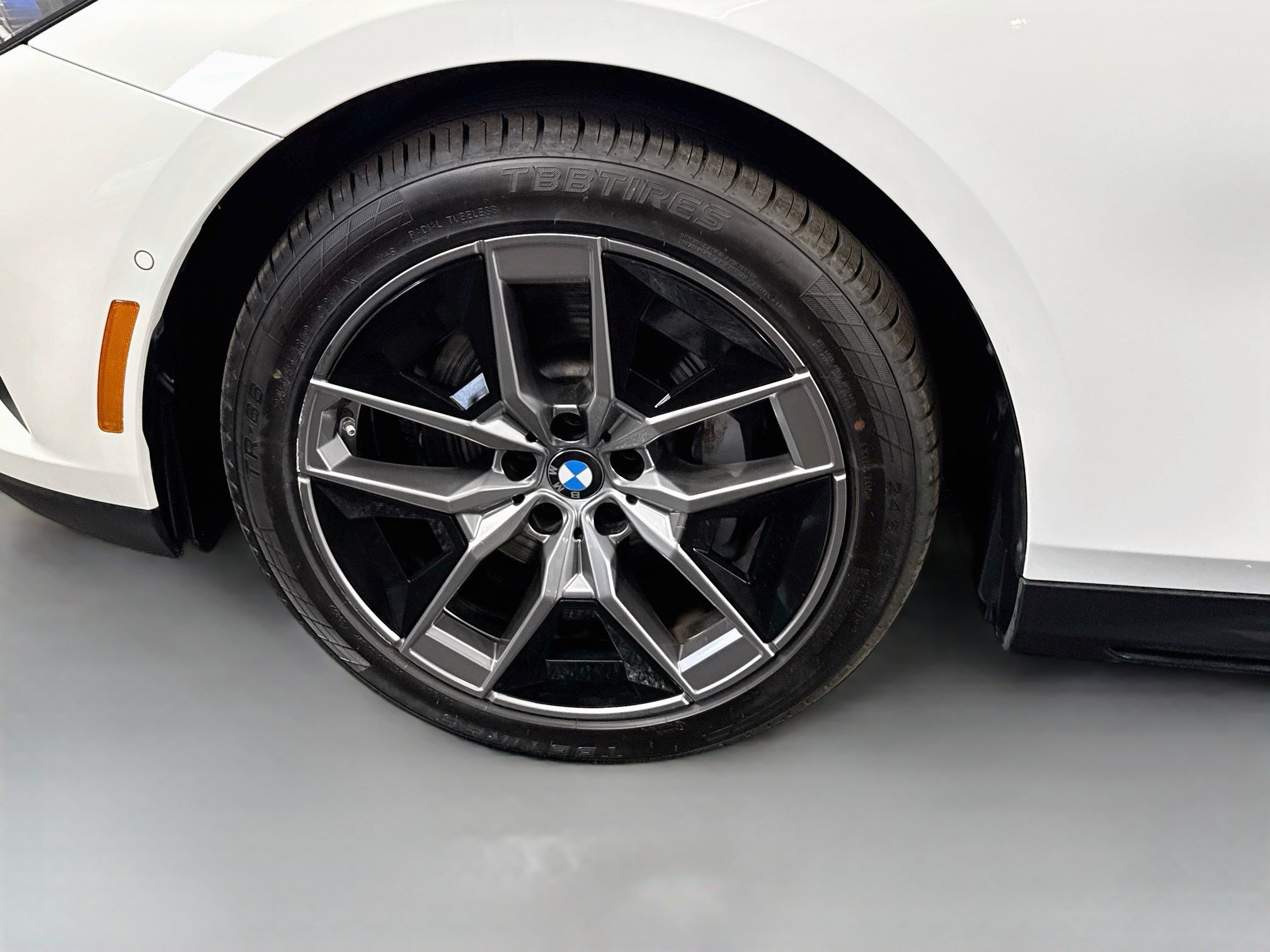 Used 2026 BMW 530i RWD image 38